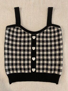 Black And White‎ Checkered Crop Top Tank Top With Hear Buttons